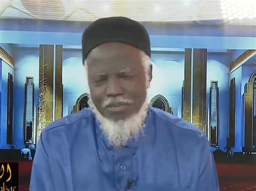 Vidéos de Une pépite d’or ✨ (@une_pepite_dor) avec son original - Une pépite d’or ✨