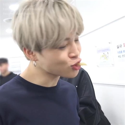 78K views · 7.8K reactions | Challenge eating snacks in various styles  #BTS #fblifestyle | Awal Fauziah | Facebook