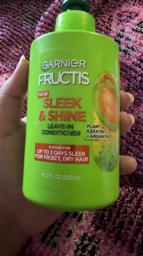 periwinklepolkadot (@periwinklepolkadot)’s videos with Glow - nimino