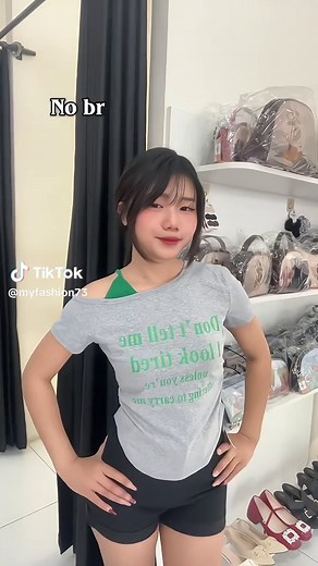 No Bra Top: New Arrival Fashion in Bangkok