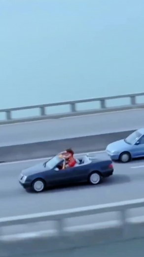 Yeh Raaste Hain Pyaar Ke 🎧 Yeh Raaste Hain Pyaar Ke 🎬 #ajaydevgan #preityzinta #bollywoodlirik #hindisong #bollywood