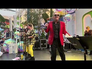 Tom Kenny & The Hi-Seas At Nickelodeon Universe Part 2