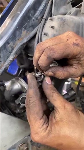 how to install a motorcycle carburetor spring#shorts