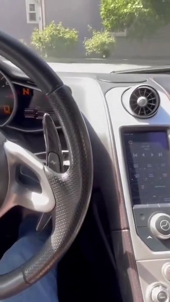 M2 POV tunnel exhaust pull and McLaren MP4-12C POV startup