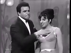 #MinnelliMondays - Here is one of my favorite Liza Minnelli appearances from a 1966 episode of The Hollywood Palace hosted by Vince Edwards. You must watch to the end for the big finish! This seamlessly combines Liza's extraordinary dancing with her comedy skills.. Brilliant! | Michael Feinstein