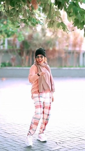 Dancing in Pink: Fun Outdoor Moves