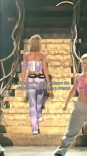 ritney Spears' ICONIC Hawaii Performance (2000) ✨