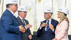 Canada narrows choice for new submarines to German, South Korean bidders