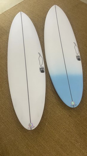 The Middy has just been re-stocked! The smaller brother to the Mid Strength, the Middy ranges from 5'10 - 6'4. These boards are built for your everyday surfer that loves their high-performance shortboard, but wants that added paddle power. Built to surf short and paddle long, the characteristics of the Middy are shared with the Mid Strength. All boards are available instore, online, and at your local core surf shop. 📍44 Darley Street, Mona Vale | Chilli Surfboards