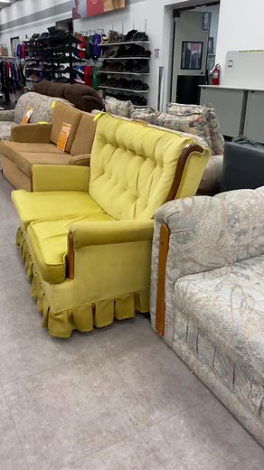 #furniture#furnitureflip#furnituremakeover#20to100k#DIY#homeimprovement#renovation#fyp#viral#restoration