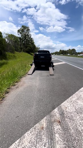 Improvising After a Trailer Tyre Blowout