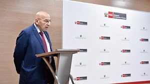 Burneo: Se requiere crecimiento económico para impulsar política pública