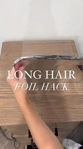 HOT FOIL TIP! 🚨 This one is going to blow your mind! 🤯 By MOB Educator @colorbykriss Out of all the things I do behind the chair this one is the ultimate foil hack🙌🏼 Lift N’ Slide🫡 ❕Instead of placing one foil on your balayage board at a time, stack multiple for quick and efficient foiling❕ After perfecting your blend and painting the roots to mids - lift the corner of your foil and slide down saturating the mids to ends of your section Not only will this help speed up your foil application