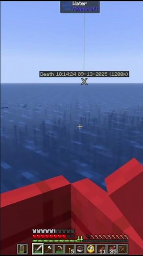 Terrifying Sea Monster Encounter in Minecraft 🌊👁️