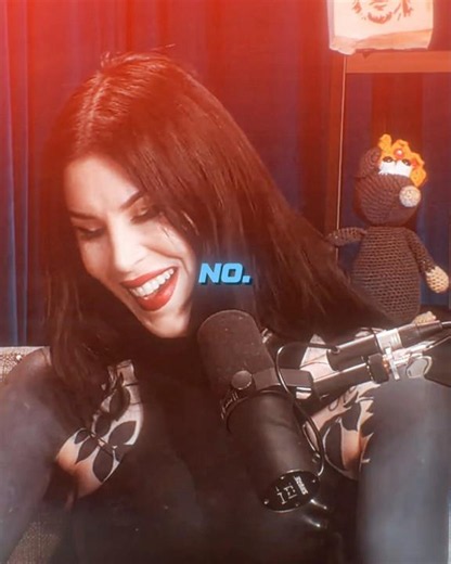 Kat Von D Confuses Theo Von! 🧐 #podcast #youtubeshorts