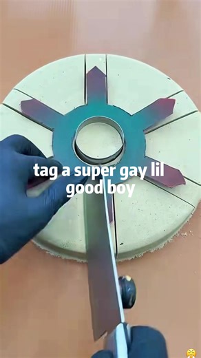 Kinetic Sand Cutting: Satisfying and Creative Techniques