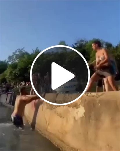 Epic water fight showdown! Who will reign supreme? 💦 #FightCam #WaterBattle #EpicFight # - NewsBreak