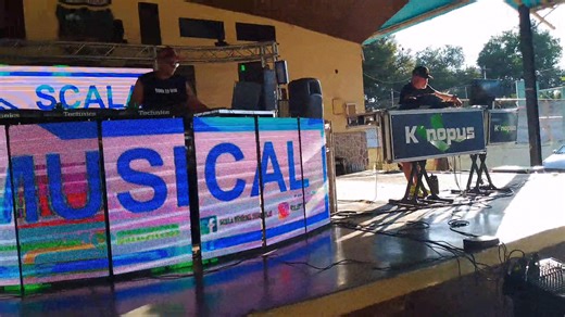 Reunión retro entre panas hoy club social Palo Negro | Las Minitecas Originales