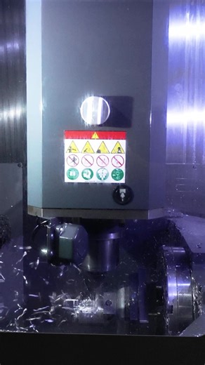23 years old and already running with the big machines. With the addition of a Haas UMC-500 and UMC-500SS with a Pallet Pool, MF Tool & Design is now producing higher-quality parts with greater complexity and efficiency. Ready for your next 5-axis machine? 👉 https://hubs.la/Q03M5cvb0 #haascnc #haasautomation #haastooling #haas | Haas Automation, Inc.