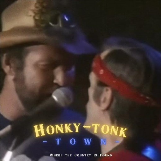 Johnny Paycheck and Johnny Lee - Roll in My Sweet Baby’s Arms (Live at Gilleys in 1982)