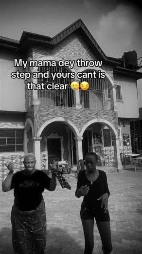 Understanding Destiny's Unique Step Throwing Technique