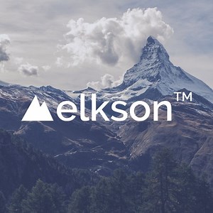 Quattro PRO Series Apple Watch Bumper Case with Bands | Elkson Inc.