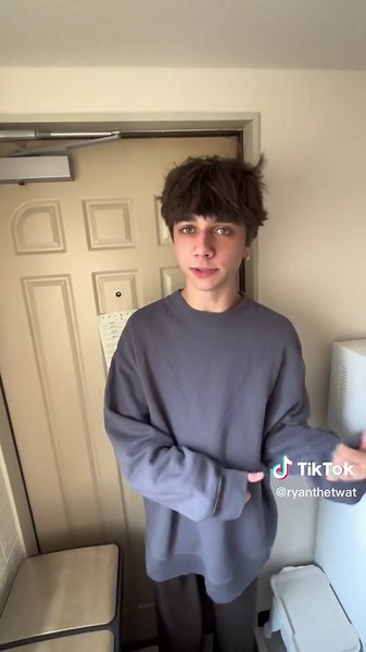 $450/Month Micro Tokyo Apartment Tour 🇯🇵🫶