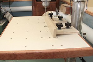 Guide pour perceuse à colonne