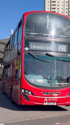 Arriva London Wright Gemini 2 DB300 DW534 LJ13CLN on bus route 191 at Edmonton