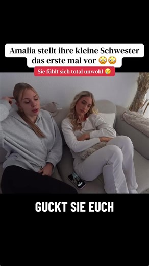 Amalia Introduces Her Little Sister for the First Time