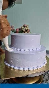 Simple easy beautiful two tier cake design..🎂 #cakeshorts #pinkiscake #cakedecoration #tastycake 🥰🥰