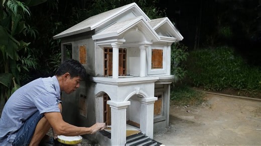 Design a beautiful two-storey small house