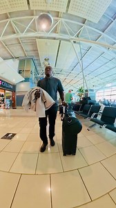 Tytie at Cape Town International Airport ready to fly to Zimbabwe 🇿🇼 | Tytie