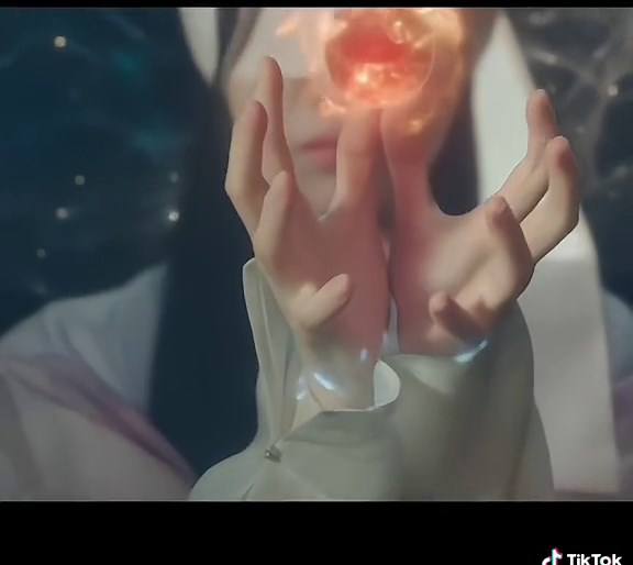 Terimakasih untuk mereka yang sudah berhasil memerankan Jin seol dan, Jin buyeon,Naksu, Mudeok,Meskipun beda orang tetapi mereka berhasil memerankannya dengan perasaan yang sama..🤗🤍#alchemyofsoulsseason2 #janguk #naksu #jinseolran #mudeok #jinbuyeon #leejaewook #goyounjung #jeonsomin #kdrama #fyp #tiktok