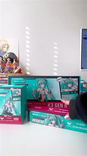 Hatsune Miku Computer setup UNBOXING #miku #hatsunemiku | Happys Charms