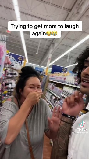 Funny Mom Laugh Challenge: Try to Make Her Laugh!