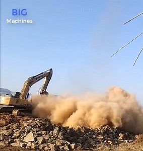 2.6K views | World's Dangerous Building Demolition Excavator -...