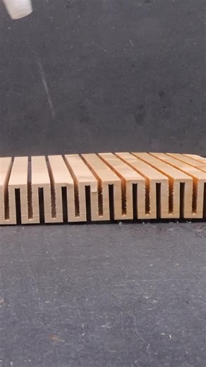 Genius Wood Bending Technique Using Water