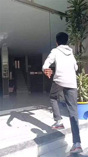 Instagram video by Noyau Academy • Nov 28, 2025 at 4:16 AM