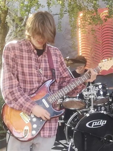 SRV "Pride and Joy" | Earth Blues cover #blues #guitar #srv #stevierayvaughan #bluesrock #pride #joy