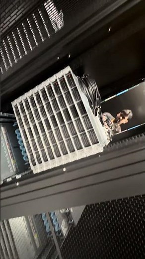 How we setup rack - Data centre Technician