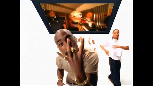 2Pac - Hit 'Em Up feat. Outlawz