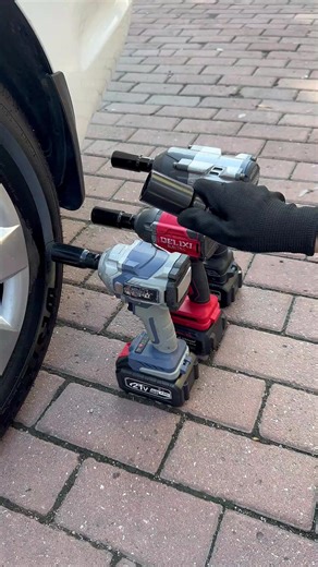 Built Like a Tank! 1000N.m Torque Dual Batteries Every Accessory You Need! #powertools #impactwrench #electricwrench #tools #toolkit