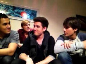 Big Time Rush - Ustream Chat - 11/9/11 Full