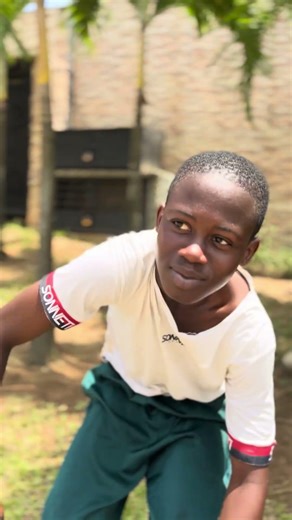 Les critiques au quartier 😂