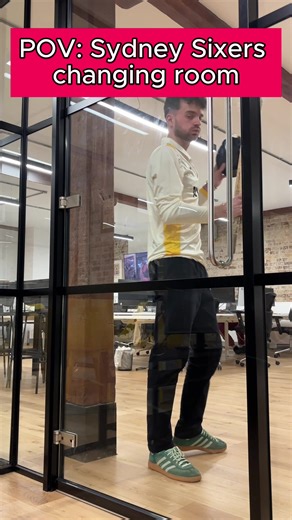 Steve Smith and Babar Azam: Awkward Big Bash Moment