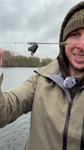 The Heli Clips are heading to shops now! 😍 Be sure to check them out in your local Fox stockist, ready for some Spring single slinging 💪