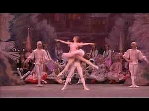 Kirov ballet - Nutcracker - The Prince and the Sugarplum Fairy