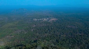 Koderma's Essence: Nature's Elegance and Cultural Heritage. Enter the vibrant town and capture the Timeless Traditions, Historical Treasures, Cultural Riches, Scenic Beauty and Heritage. Carry a lifetime memories to relish. See the Colors of Culture and Urban Living. Jharkhand Welcomes You !! . . #kodermadistrict #temple #travel #jharkhand #koderma #photography #travelphotography #architecture #nature #instagram #travelgram #photooftheday #instagood #dam #nature #landscape #art #history #culture