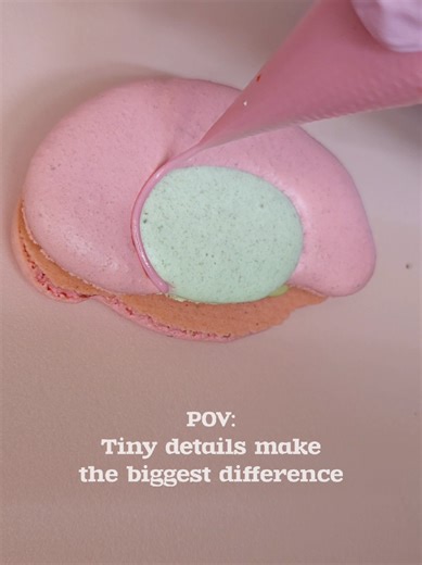 it took me almost 5 mins in real time to decorate this. macaron designs require so much patience. #macarons #trending #fyp #viral #love